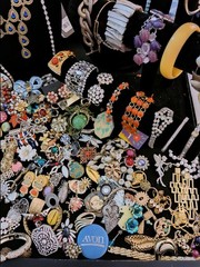 HUGE *REPAIR~HARVEST~CRAFT* Vintage & Costume Jewelry Lot RS * 350+ PCS 14+ Lbs