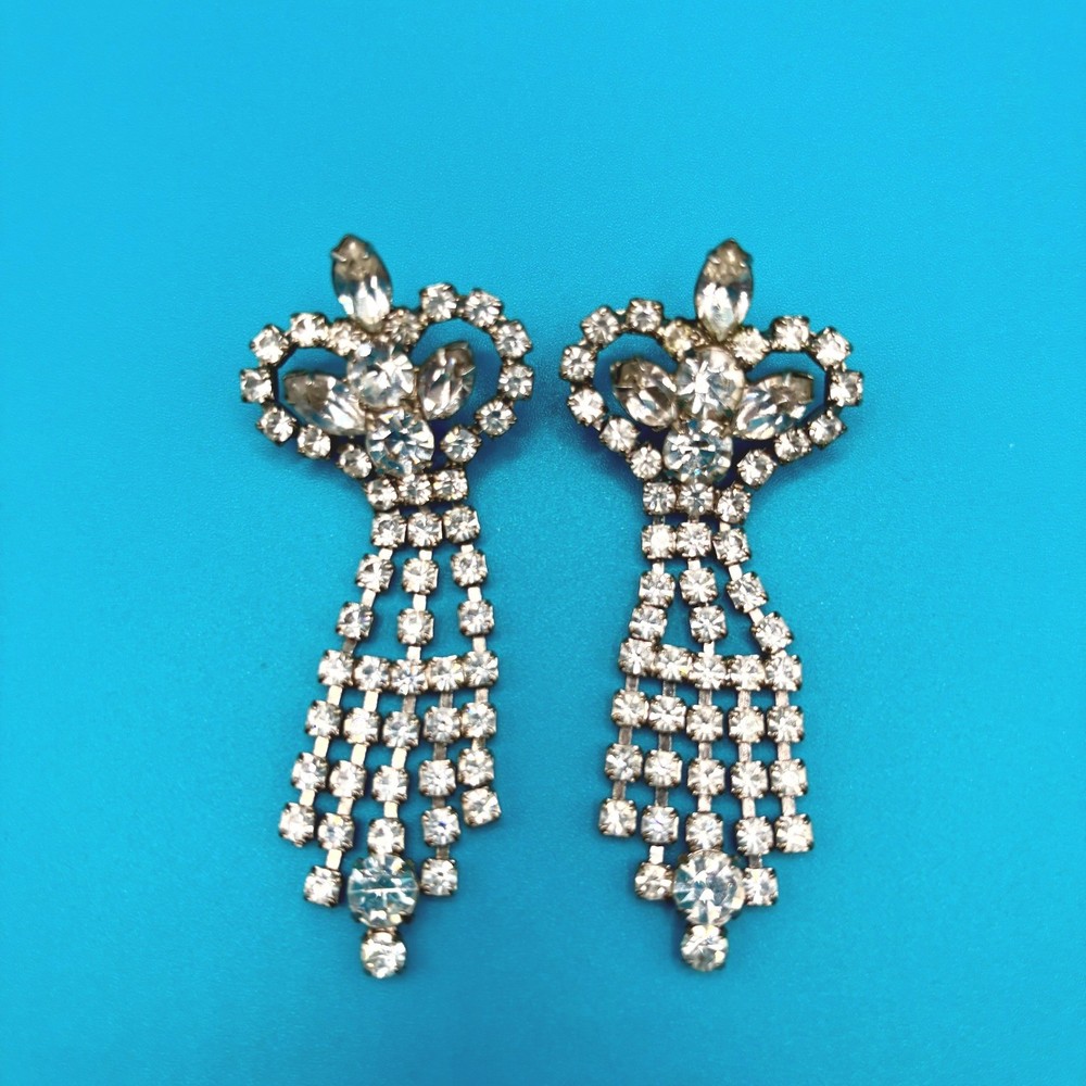 Vintage Rhinestone Dangle Earrings Silver Tone Clear Crystal Glam Party