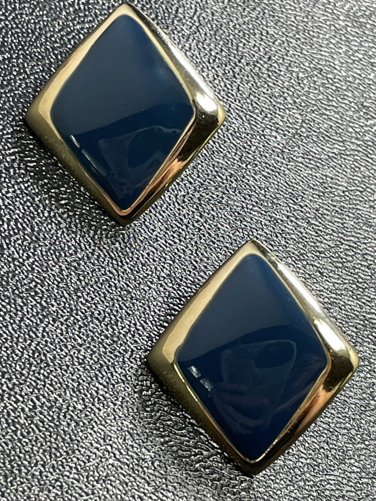 Vintage 1.1” Blue Enameled Gold Tone Metal Earrings