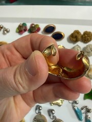 Lot of 35 Vintage Clip Earrings Resin Enamel Beaded Plastic Ceramic Shell Metal