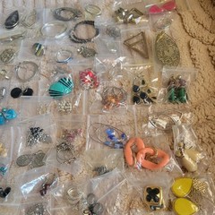 HUGE lot 126 Pairs Earrings Silver & Gold Tone Dangle Studs Hoops ALL WEARABLE