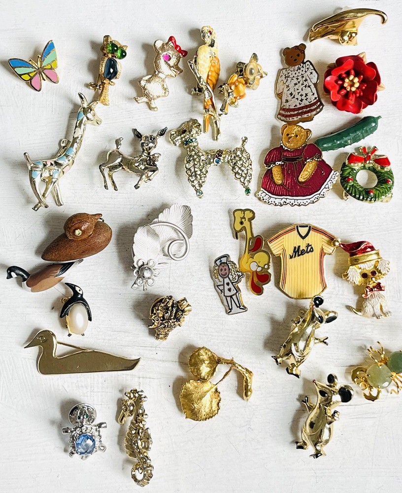 Vintage Jewelry Lot Brooches Small Pins Enamel Rhinestones Animals 1950 – 1980