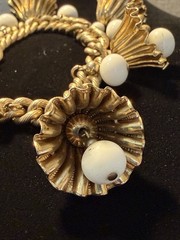 VTG Rare Napier Gold-Tone Chunky Fluted Bells W/White Lucite Clappers Bracelet