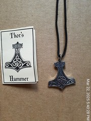 mjolnir pendant pewter, very nice detail on both sides