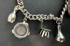 Silver Tone Charm Bracelet W/9 Charms Size 6 3/4”