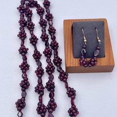 Vintage Almandine Garnet Beaded Necklace & Earrings Set 30” Long Cluster 424ct