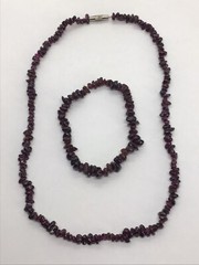 18″ Almandine Garnet Barrel Clasp Necklace Stretch Bracelet Set VTG Retro Estate