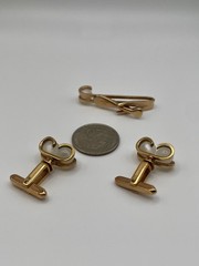 Vintage Hickok 3-Piece Set Mother of Pearl Gold Tone Cufflinks Tie Clip Set