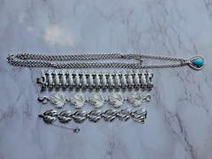 LOT OF 4 VTG SARAH COV CORO AVON SILVERTONE ENAMEL FAUX STONE BRACELETS NECKLACE