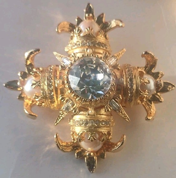 Maltese Cross Gold Tone Ornate Brooch Rhinestone Faux Pearls Signed Graziano