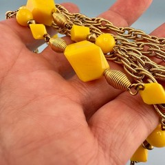Vintage Necklace Gold Tone Chain Yellow Acrylic Station Beads Flapper Opera 60″