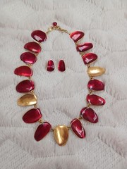 Vintage Red & Gold Tone Choker Necklace & Earrings Set Statement Costume Jewelry