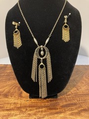 Vintage Gold Tone Fringe Tassel 21 in Necklace & Matching Earrings