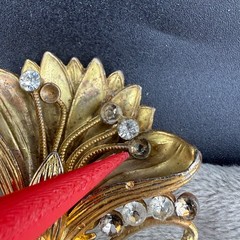 Vintage Pot Metal Rhinestone Brooch Gold Tone Flower READ