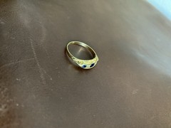 Antique 18ct gold sapphire and diamond ring Size 7.75