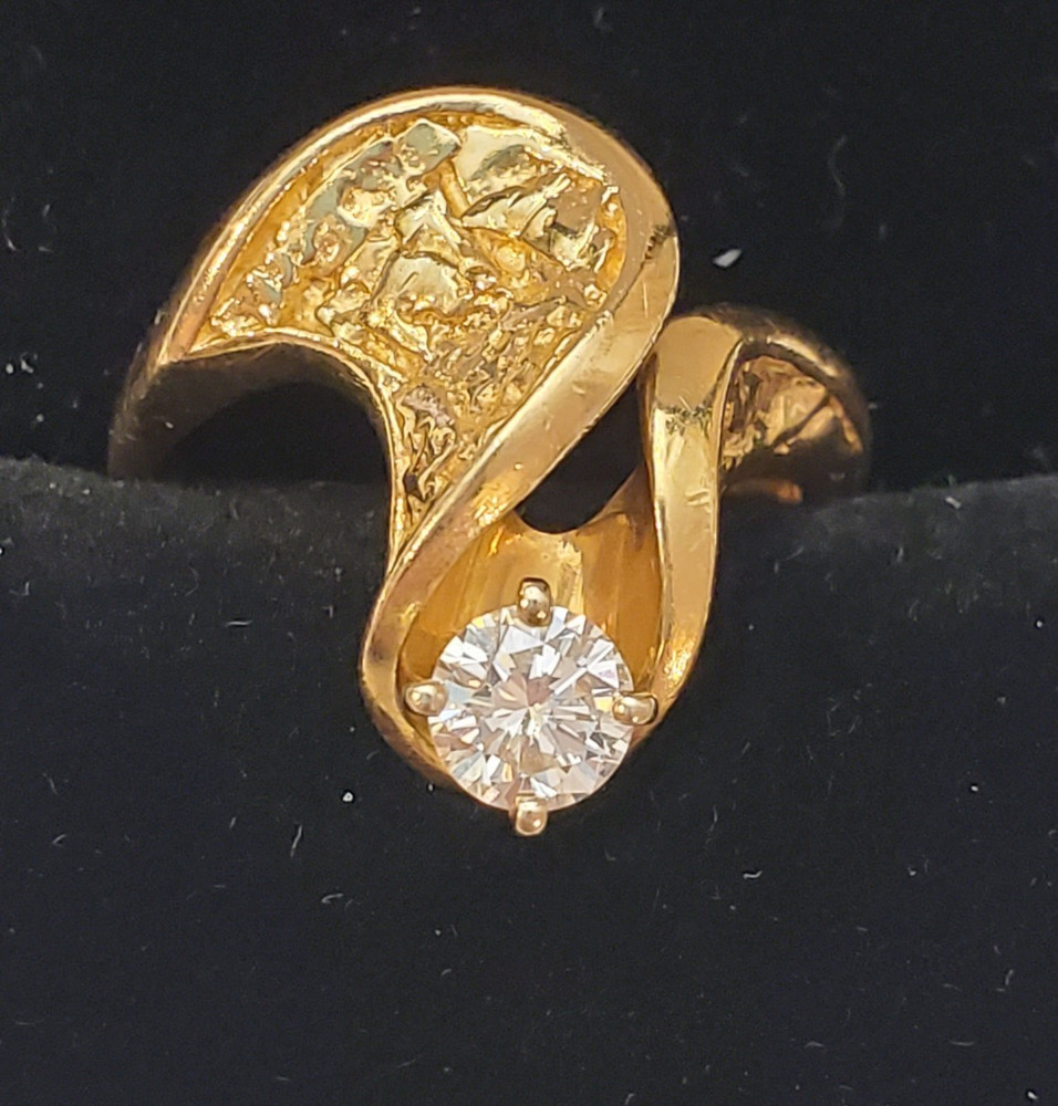 Vintage 14K Yellow Gold Ring Wave shaped with Nugget finish & .40 Carat Diamond