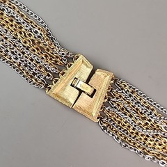Vintage Trifari Chain Necklace 15 Layers Multi-Tone 26″