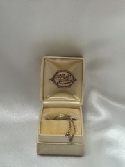 Antique Baby Ring w/ Original Hufnagel Jewelers Box Safety Chain Mt Vernon NY