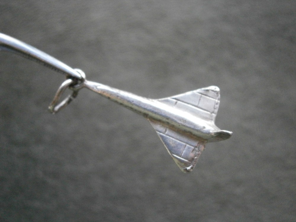 Concorde Passenger Aircraft Vintage Sterling Silver Bracelet Charm Pendant 2.0g