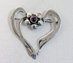Sterling Silver & Garnet Open Heart Pin Art Nouveau1 5/8″ x 1 5/8″