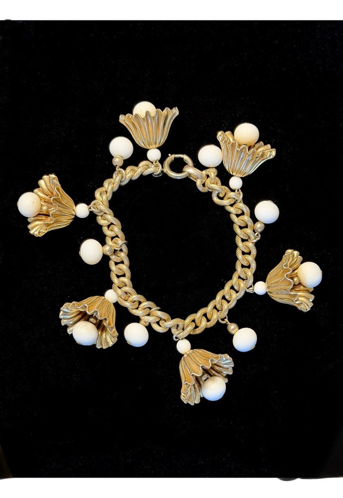VTG Rare Napier Gold-Tone Chunky Fluted Bells W/White Lucite Clappers Bracelet
