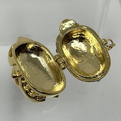 Vintage Ladybug Rhinestone Enamel Trinket Box Pendant Gold Tone 1.35”