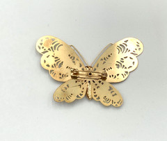Vintage Butterfly Brooch Gold Tone Filigree Delicate Retro Classic