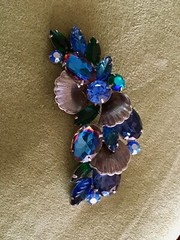 JULIANA D&E BROOCH PIN BOOK PIECE W/ HELIOTROPE WATERMELON RHINESTONES WOW
