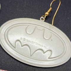 Fun Funky Vintage 80s 90s Earrings ` Batman Bat Man Signal DC Comics Eighties
