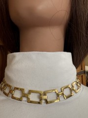Vintage Unbranded Necklace Distinctive Square Gold Tone Link Design 18 Inches