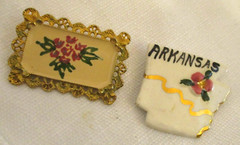 Lot of 2 Miscellaneous Pins (SKU# 1635)