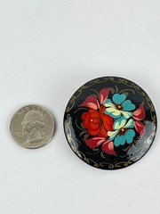 Vintage Wood Hand Paint Russian Lacquer Red Blue Floral Flower 2″ Brooch Pin