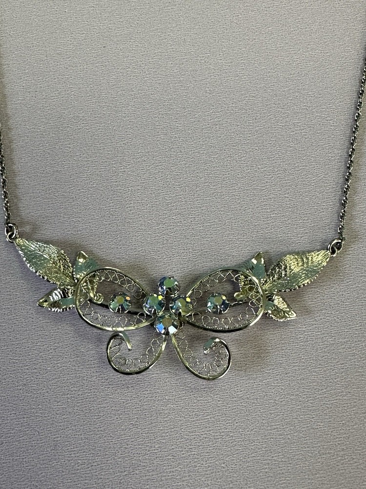 VINTAGE STAR-ART STERLING SILVER FLORAL RHINESTONE ROMANTIC PENDANT NECKLACE 17″