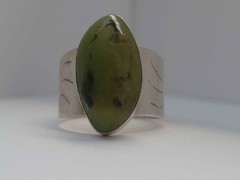 DR China 925 Sterling Silver Green Stone Ring Size 7.5 Vintage Statement Ring