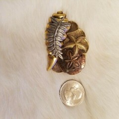 Vtg Nautical Brooch Starfish Sand Dollar Seashell Beach Leaf Art to Wear 2819
