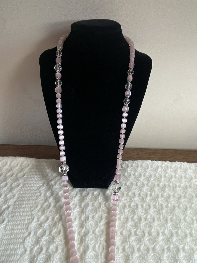 💎 VINTAGE 52″ PINK CAT’S EYE GLASS HAND-KNOTTED OPERA STRAND NECKLACE (105g) 💎