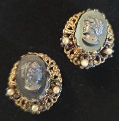 Vintage W Germany Black Cameo Necklace & Clip Earrings Filigree Parure Set