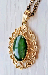 Title Vintage Sorrento 1/20 12KT Gold Filled Green Cabochon Filigree Pendant