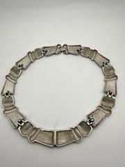 Vintage Monet Brushed Nickel Silver Tone Necklace 16”