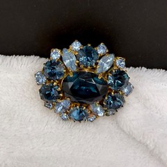 Vintage Rhinestone Brooch Blue Sparkle