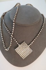 Vintage Long Rhinestone Pendant Necklace 33.5″ Silver Tone Prong Set Glamorous