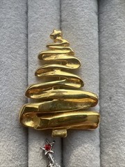 Vintage Designer Christmas Holiday Jewelry Lot Brooch & Earrings MYLU CAROL LEE