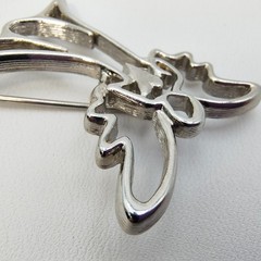 Vintage Guardian Angel Brooch Silver Tone Holding Heart Openwork Celestial Love