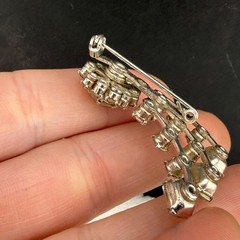 Vintage Rhinestone Brooch Silver Tone Star