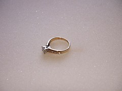 14 KT SOLID GOLD SIZE 5.25 DIAMOND RING 3.0 GRAMS .52 TDW DIAMOND RING