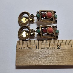 Vintage Possible Schreiner Juliana D&E Clip On Earrings Moroccan Matrix VGC