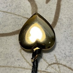 Vintage Military Sweetheart Heart Locket – Goldtone – Fast Shipping