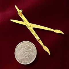 Figural Paint Brush Brooch Gold Tone Artist Pin Mid Century Vintage