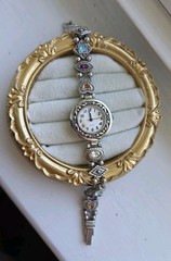 Vintage Avon Jeweled Slider Bezel Charm Bracelet Watch 7″