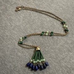 VTG Long Y Site Lariat Glass Beaded Faux Jade Lapis Necklace Gold Tone Fringe